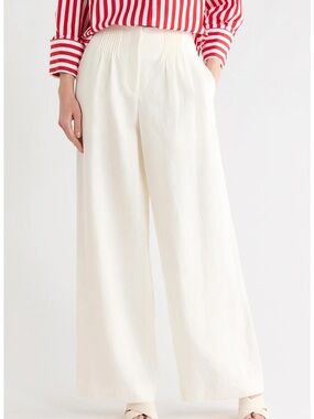 Elegant Wide-Leg Cream Pants with Pleated Waist